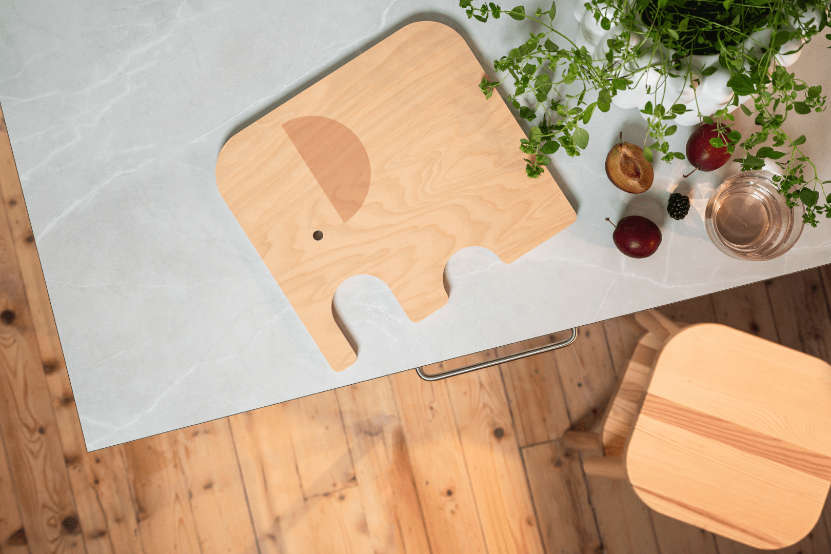 Muurla skærebræt, Elefant, birk/rosa, Medium.