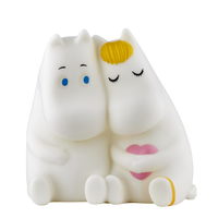 Mumitroldene natlampe 22cm Hug - Dsignhouse