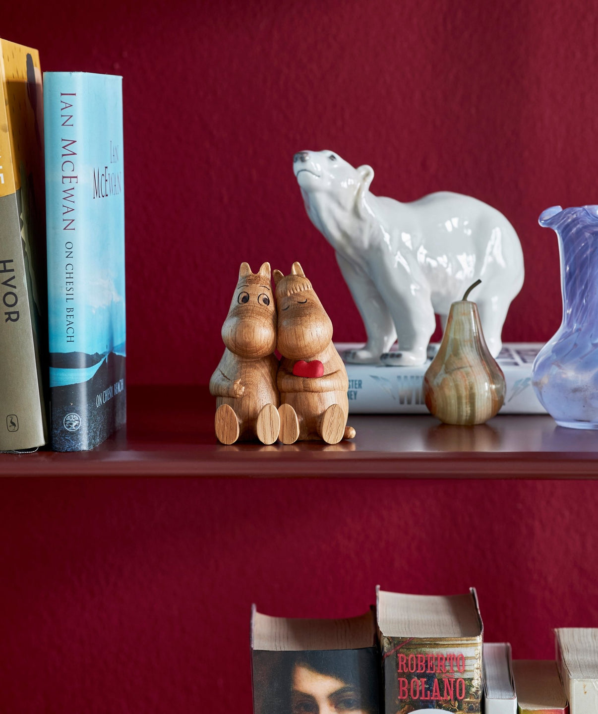 Mumitroldene træfigur egetræ/red heart HUG - Dsignhouse