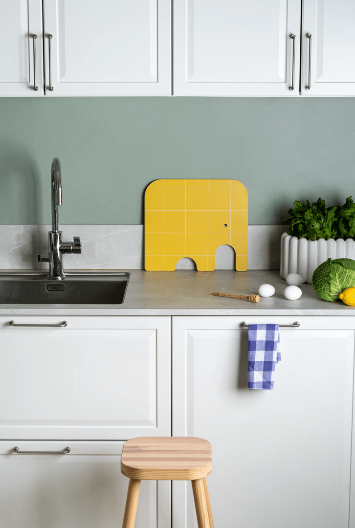 Muurla skærebræt, Elefant, birk/gul, large - Dsignhouse