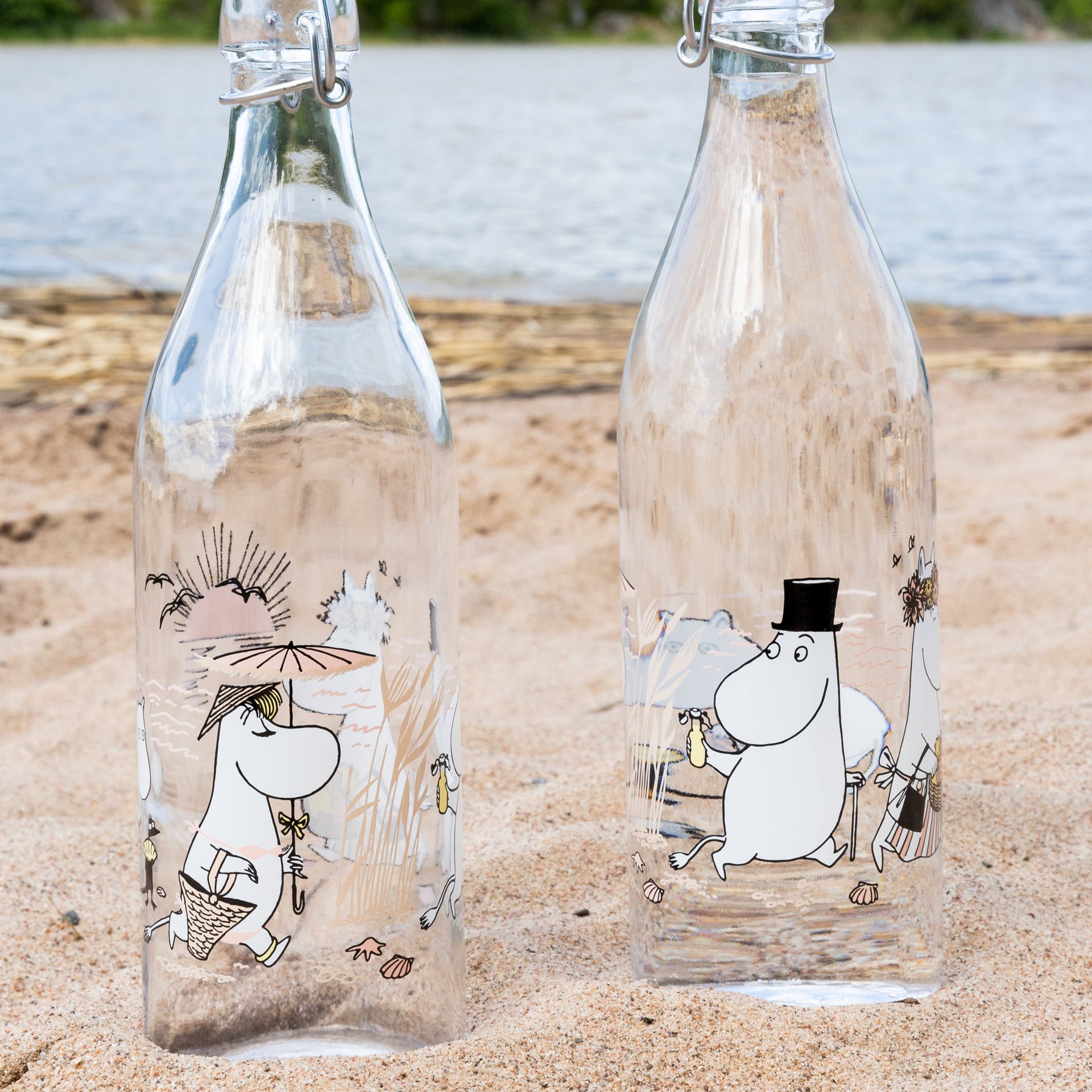 Moomin glass bottle The beach 1L