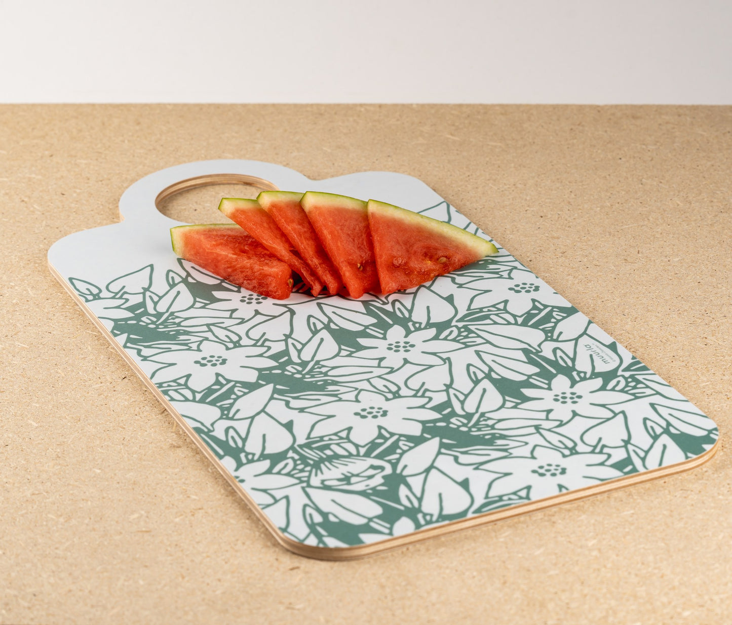 The Moomins cutting board 23x44cm, Seasonal Delicacies