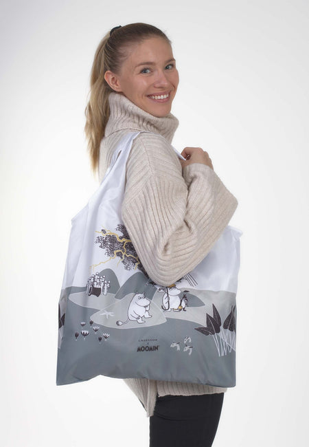 Mumitroldene ecobag Island white, RPET, reflective edge - Dsignhouse