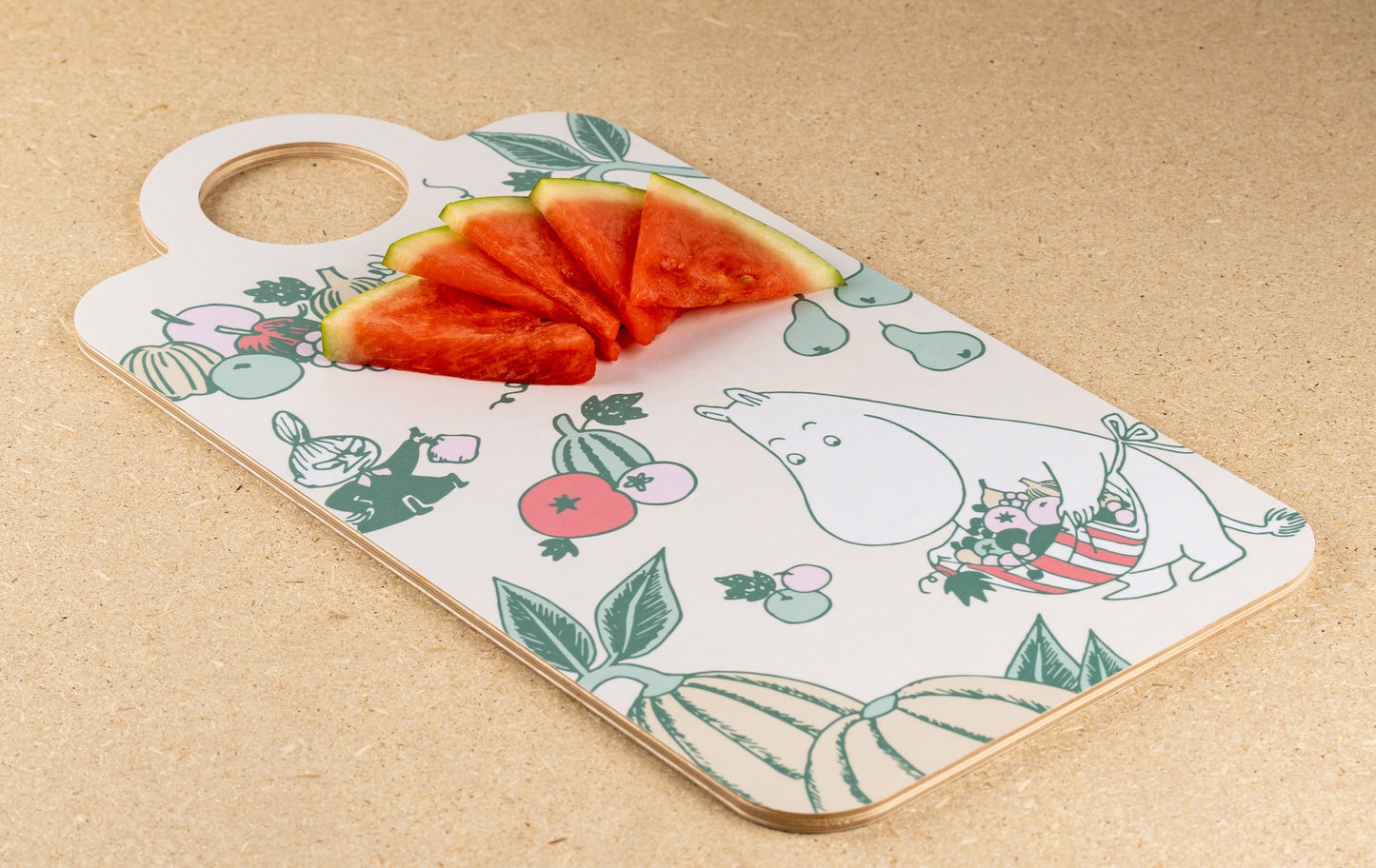 The Moomins cutting board 23x44cm, Seasonal Delicacies